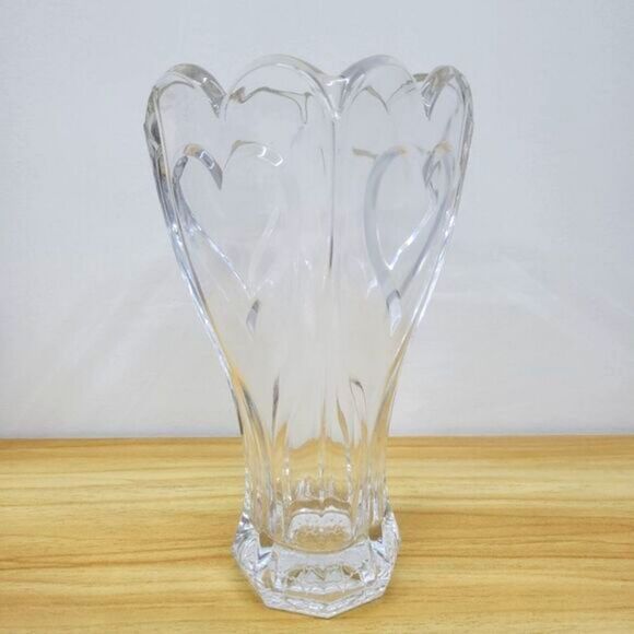 Vintage Crystal Heart Ruffle Square Sweetheart Vase - Picture 2 of 13